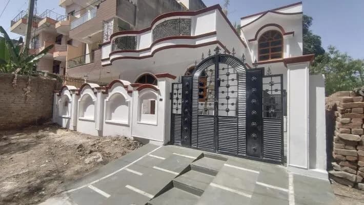 4 Bedroom House for sale in Sector 16A, Faridabad